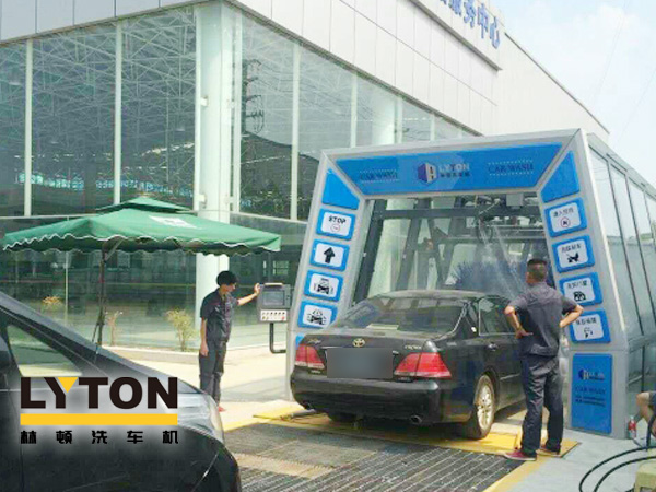 提升保險理賠增值服務(wù)!交通事故處理中心采購配置林頓fx11系列隧道式電腦洗車機