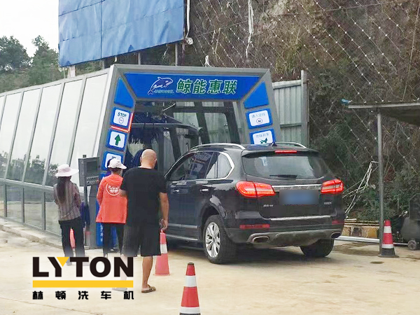貴州鯨能惠聯配置林頓fx11系列隧道式全自動洗車機