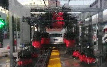 阿勒泰中石化FX-80A系列隧道連續式洗車機