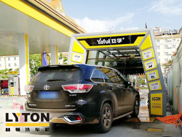 車主的喜愛的電腦洗車機，其控制系統是如何工作的？