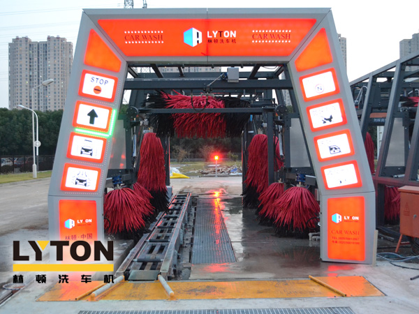 購買電腦洗車機(jī)對無序低價銷售戰(zhàn)略說NO！必然售后服務(wù)無從談起，設(shè)備問題不斷，車主體驗(yàn)度差...