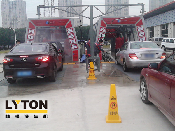 高效、節水、降低經營成本等諸多優勢，選購一臺電腦洗車機價格需多少錢？ 