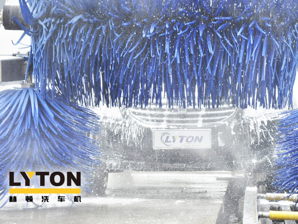 伴隨著ZG經濟飛速發展，汽車高速普及！全自動洗車機越來越被廣大車友垂愛