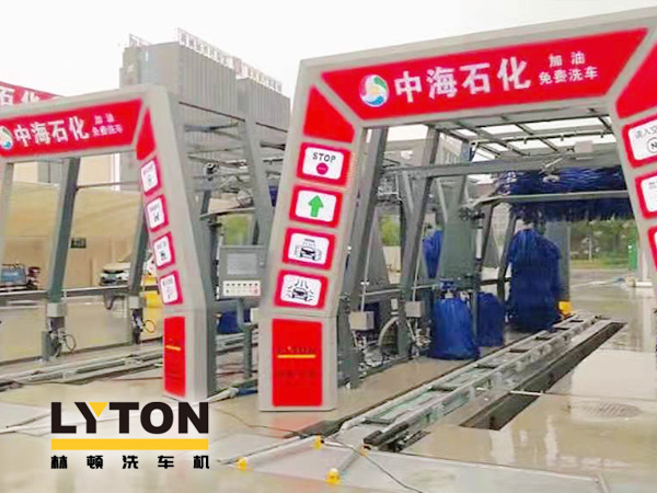 效率高、體驗(yàn)好、效益增及環(huán)保加持!未來洗車新勢力——全自動(dòng)洗車機(jī)