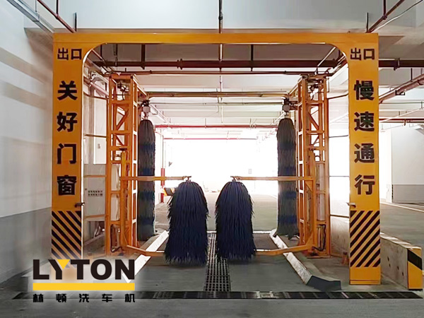 服務(wù)賦能,美好出行!深圳公交公司引進林頓全自動洗車機,進一步提高洗車效率