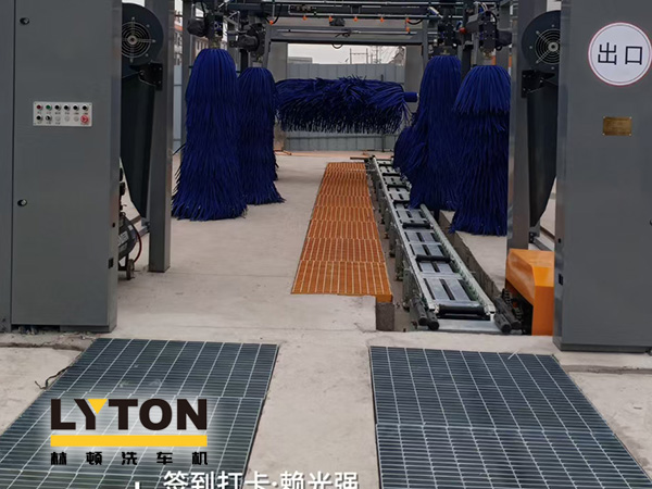 安心可靠，速度快，效率高，環保節水，不傷車漆，省力——全自動洗車機優點