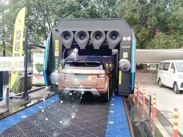 從傳感器到“智慧眼”:全自動洗車機(jī)與AI的跨界碰撞啟示錄